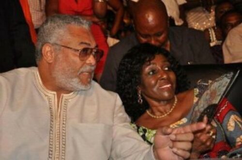 Article : Campagne électorale au Ghana, Mr & Mme Rawlings soufflent le chaud et le froid