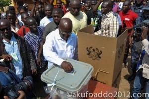 Article : Ghana : Elections 2012 : Le vote a pris son envol