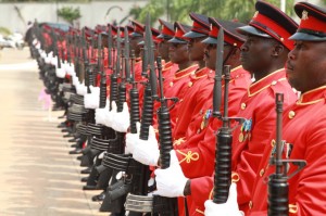 Article : Ghana : Bruits de coup d’Etat : La démocratie ghanéenne va-t-elle s’effondrer ?